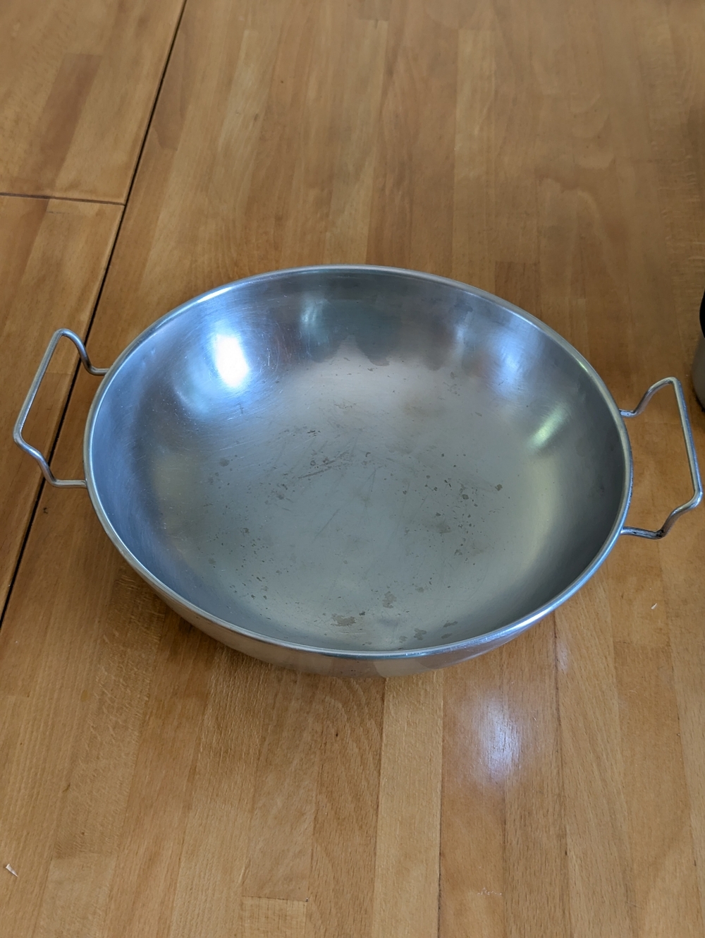 Stainless Steel Rimmed Kadai Wok with Side Handles - Silver
